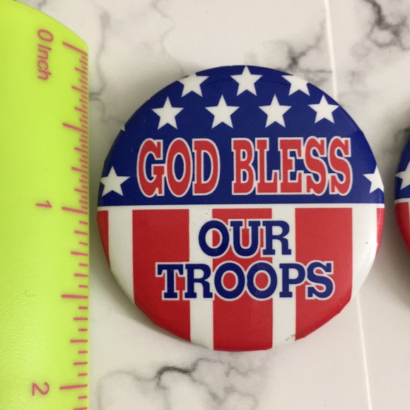 🖤GOD BLESS OUR TROOPS button brooch set - Picture 4 of 5